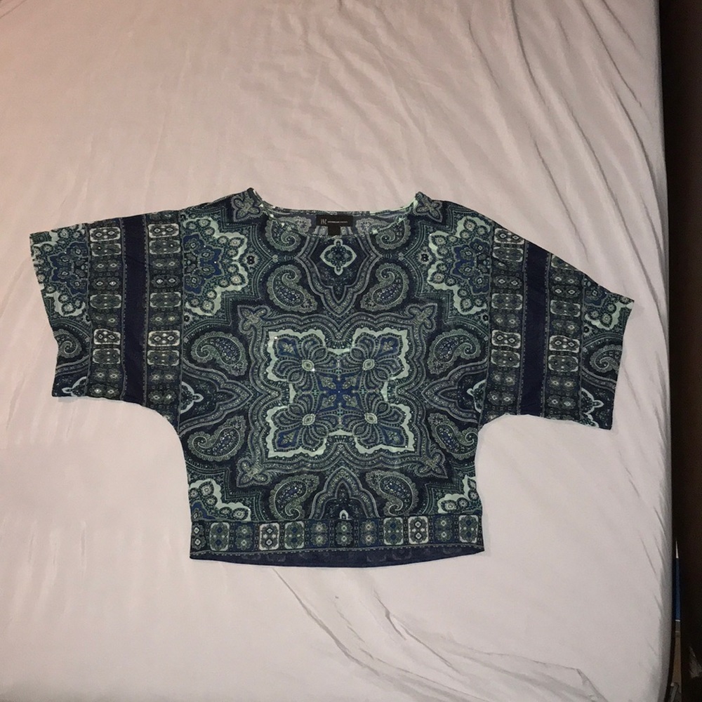 Blue flowy Blouse